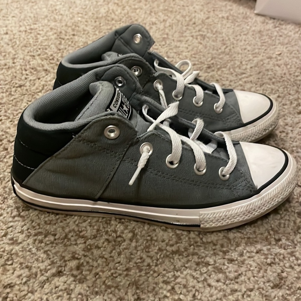 Youth size 5 Converse slip-on high tops